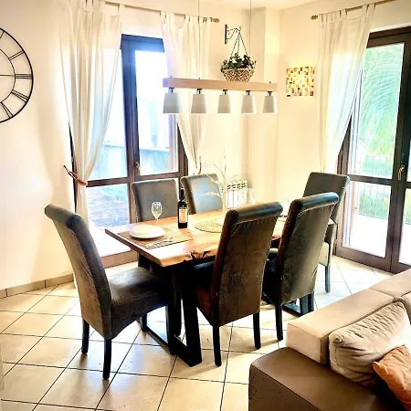Art&sea -sea View And Private Parking-