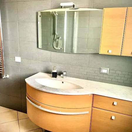 Holiday home Art&sea -sea View And Private Parking- Catania